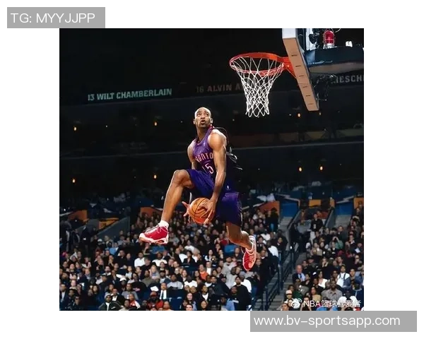 大将军赞卡特运动能力超群许多动作令NBA球员望尘莫及